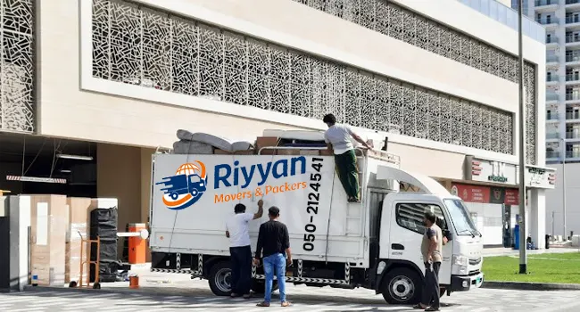Ajman Mover Packers Professional Truck